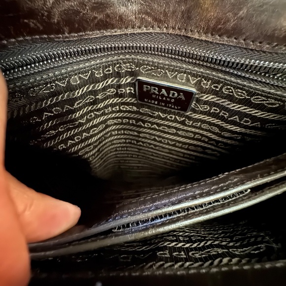 Authentic Prada Crocodile Burgundy Shoulder Bag, in Perfect Condition - Picture 7 of 13